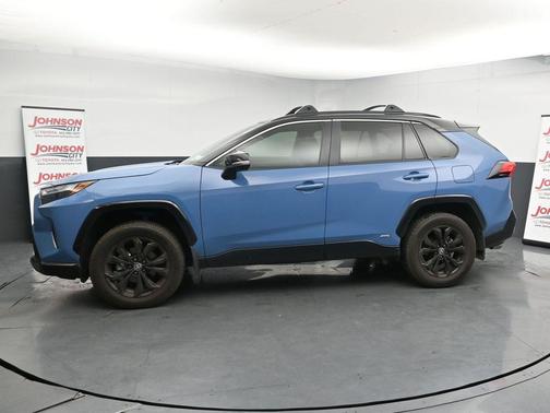 2024 Toyota RAV4 Hybrid SE