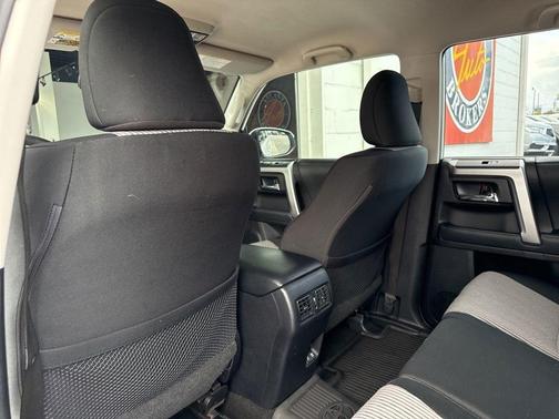 2021 Toyota 4Runner SR5