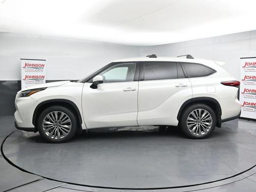 Blizzard Pearl 2021 Toyota Highlander Platinum