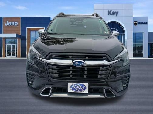 Crystal Black Silica 2023 Subaru Ascent Touring 7-Passenger