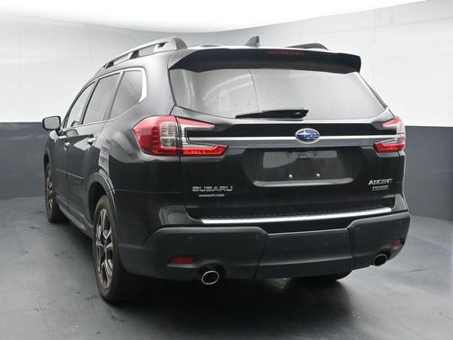 Crystal Black Silica 2023 Subaru Ascent Touring 7-Passenger