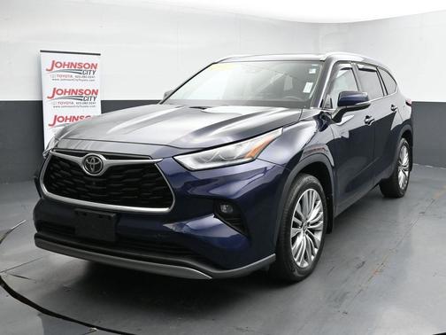 2022 Toyota Highlander Platinum