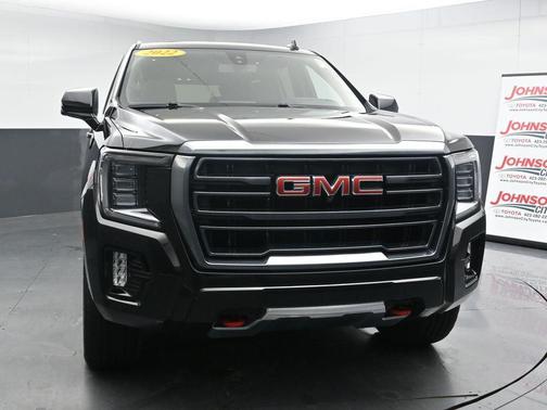 Onyx Black 2022 GMC Yukon 4WD AT4