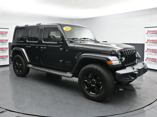 Black Clearcoat 2021 Jeep Wrangler Unlimited Sahara