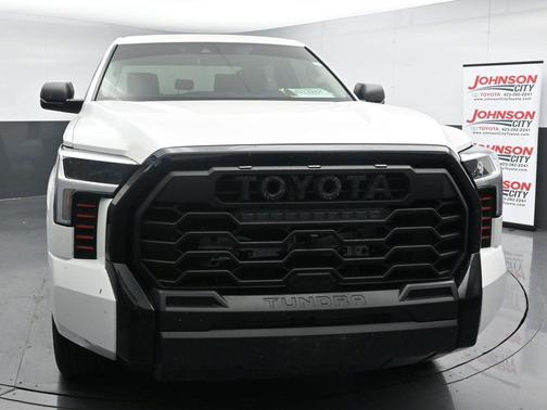 Ice Cap 2024 Toyota Tundra SR