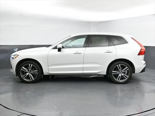 2018 Volvo XC60 T5 Momentum