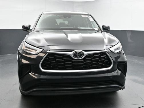 2021 Toyota Highlander L