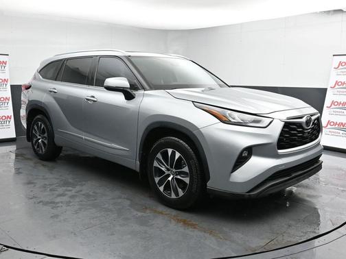 2020 Toyota Highlander XLE