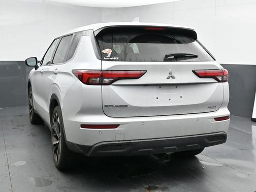 2022 Mitsubishi Outlander ES 2.5 S-AWC