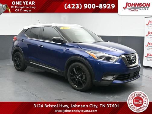 Deep Blue Pearl/Fresh Powder 2020 Nissan Kicks SR