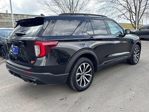 Agate Black Metallic 2023 Ford Explorer ST