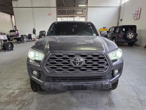 2022 Toyota Tacoma TRD Off Road