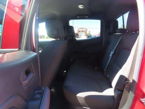 Radiant Red Tintcoat 2024 Chevrolet Colorado Trail Boss