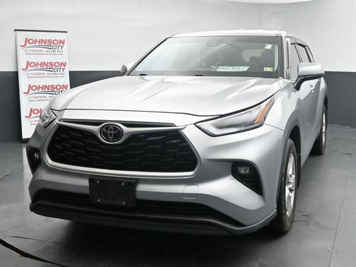 2021 Toyota Highlander LE