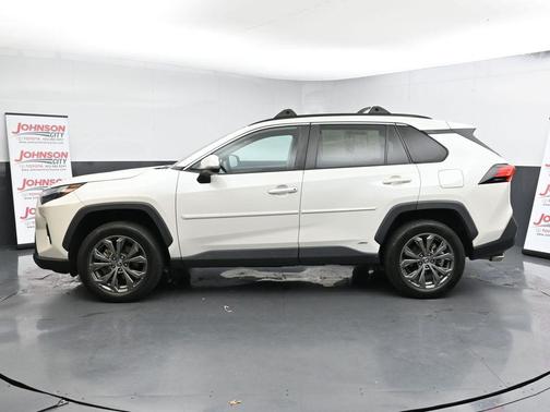 2022 Toyota RAV4 Hybrid XLE Premium