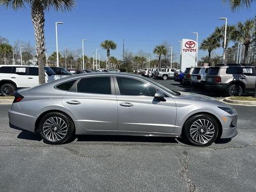 2021 Hyundai SONATA Limited 2.0T