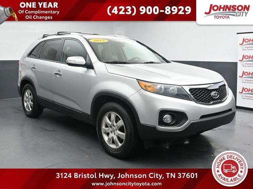 Bright Silver 2013 Kia Sorento LX