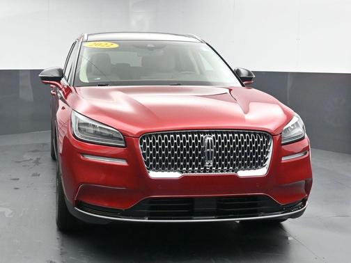 Red Carpet Metallic Tinted Clearcoat 2022 Lincoln Corsair Reserve