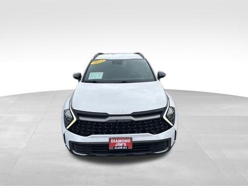 Glacial White Pearl 2023 Kia Sportage X-Line