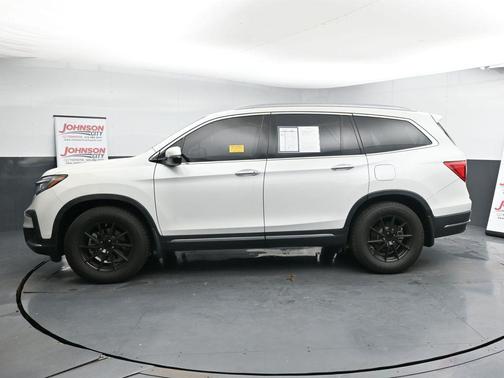 2021 Honda Pilot Touring 8-Passenger