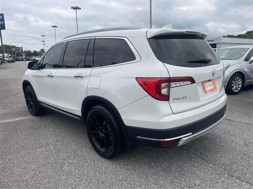 2021 Honda Pilot Touring 8-Passenger