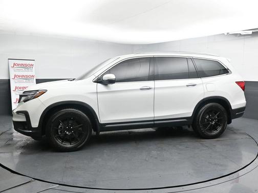 2021 Honda Pilot Touring 8-Passenger