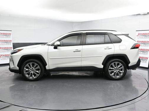 2022 Toyota RAV4 Limited