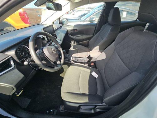 White 2022 Toyota Corolla LE