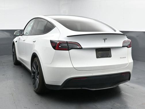 2022 Tesla Model Y Performance Dual Motor All-Wheel Drive