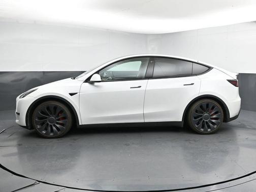 2022 Tesla Model Y Performance Dual Motor All-Wheel Drive