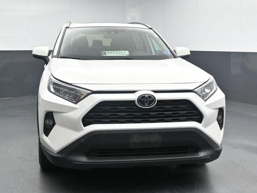 Super White 2021 Toyota RAV4 XLE