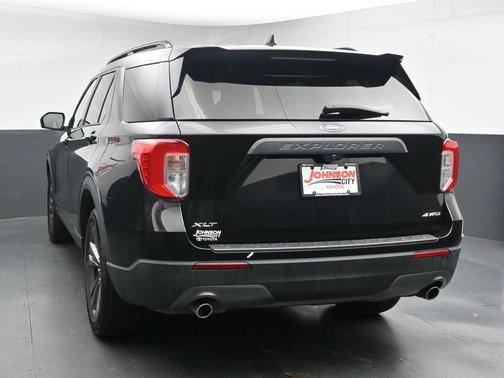 Agate Black Metallic 2021 Ford Explorer XLT
