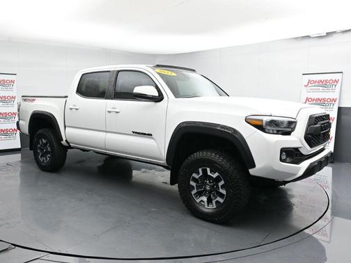 Ice Cap 2023 Toyota Tacoma TRD Sport