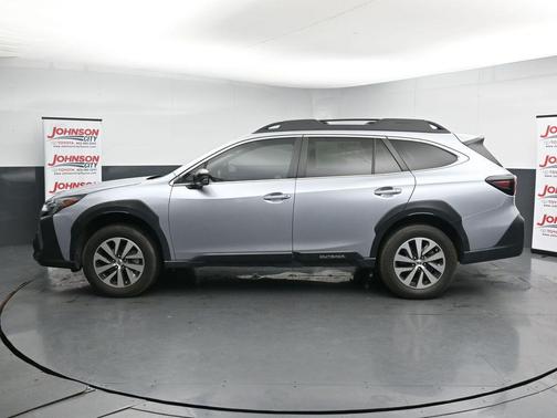 Ice Silver Metallic 2024 Subaru Outback Premium