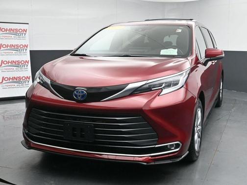 2025 Toyota Sienna Limited