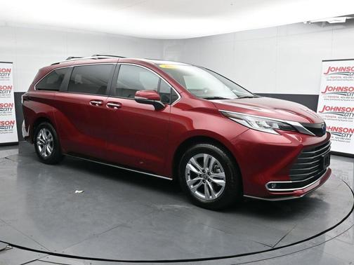 2025 Toyota Sienna Limited