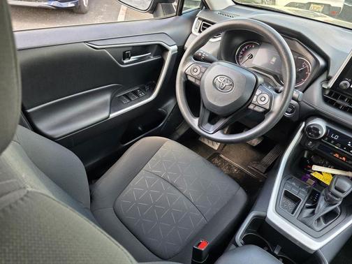 Magnetic Gray Metallic 2024 Toyota RAV4 XLE