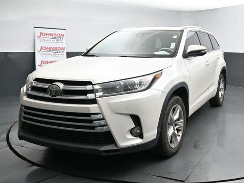2017 Toyota Highlander Limited