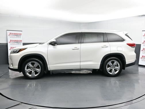 2017 Toyota Highlander Limited