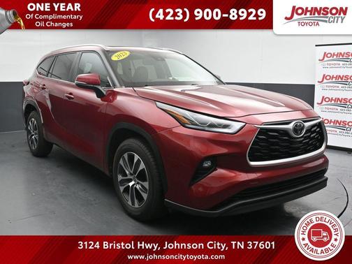 Ruby Flare Pearl 2023 Toyota Highlander XLE