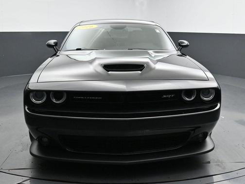 2016 Dodge Challenger SRT 392