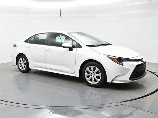 Ice Cap 2024 Toyota Corolla LE