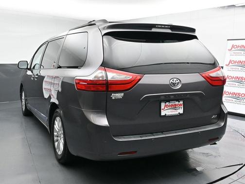 2015 Toyota Sienna XLE Premium