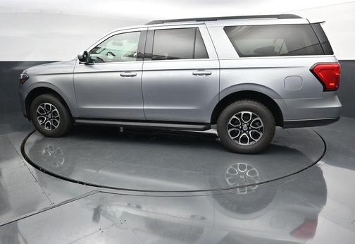 Iconic Silver Metallic 2024 Ford Expedition Max XLT