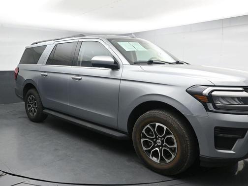 Iconic Silver Metallic 2024 Ford Expedition Max XLT
