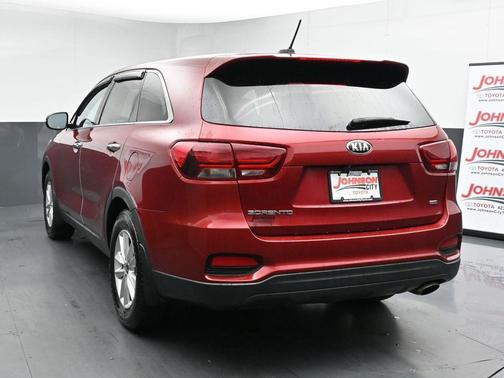 2020 Kia Sorento LX