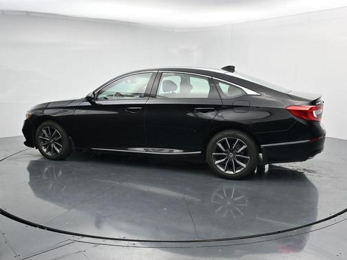 Crystal Black Pearl 2021 Honda Accord EX-L 1.5T