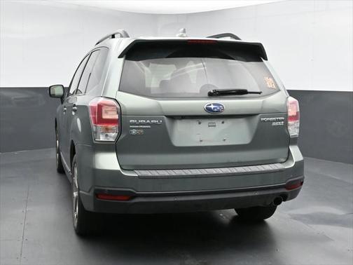 2017 Subaru Forester 2.5i Touring