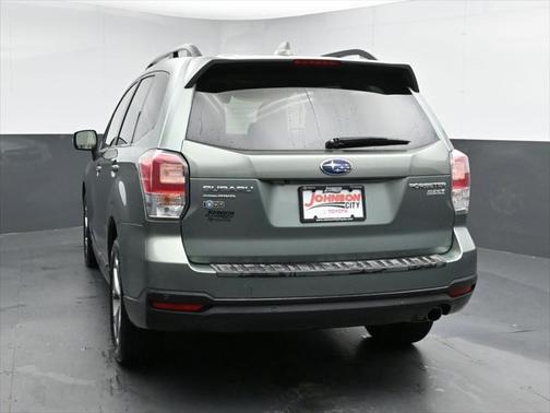 2017 Subaru Forester 2.5i Touring