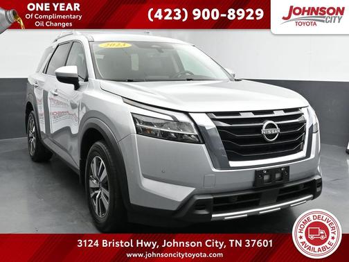 2023 Nissan Pathfinder SL 4WD